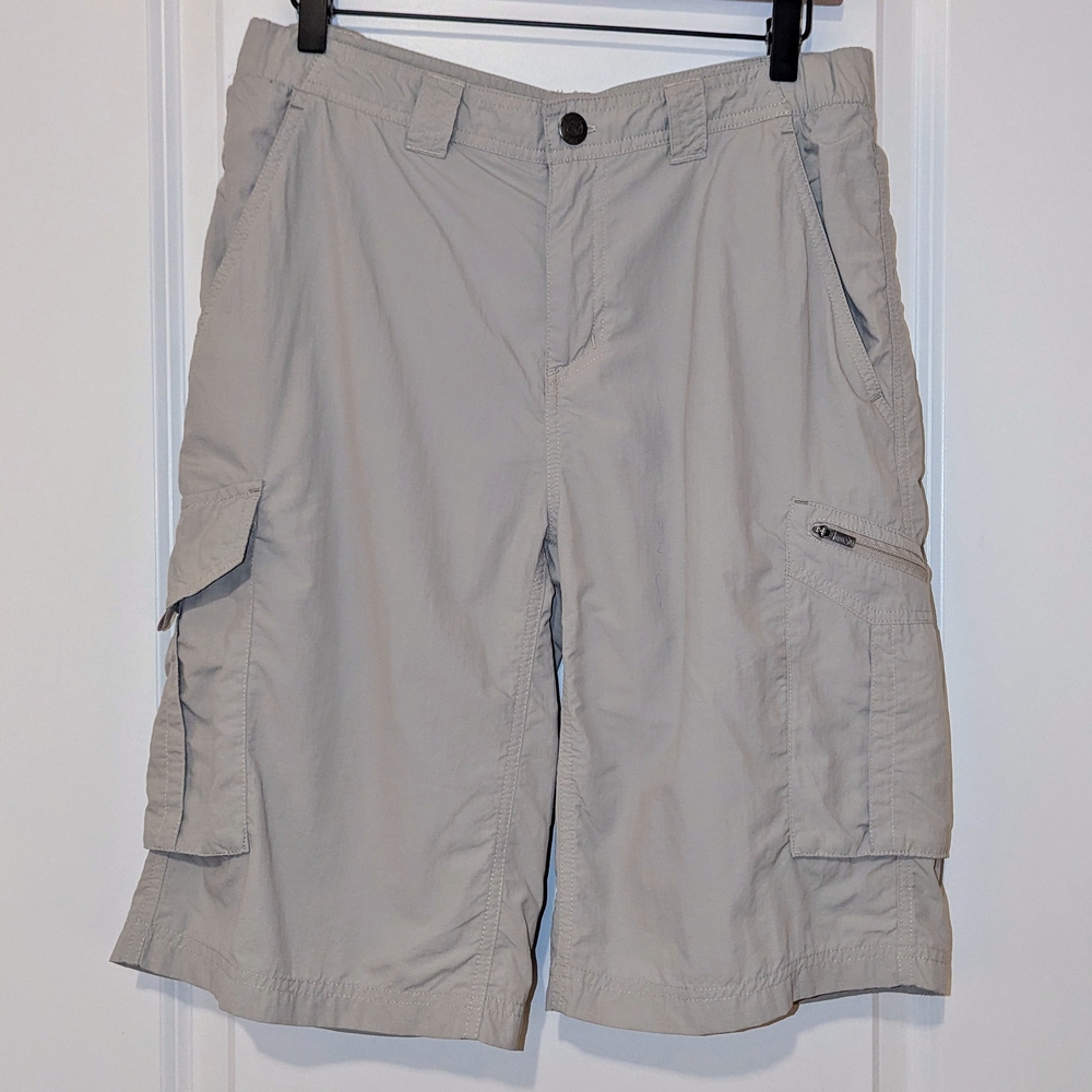 Columbia Men's Gray Cargo Shorts Size 32
